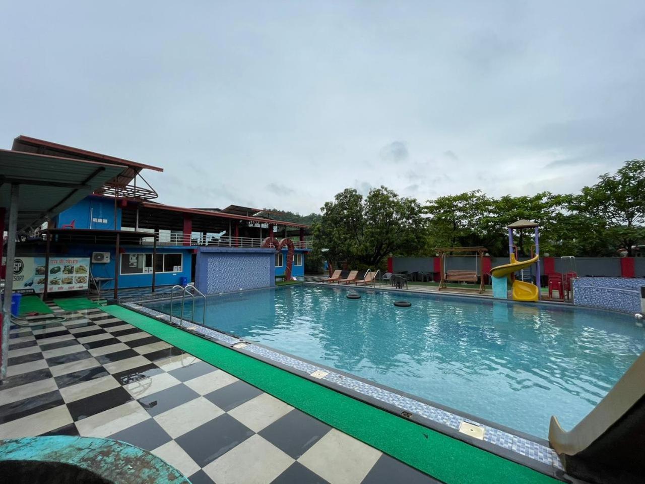 Wayfare Sp Resort Panvel Exterior photo