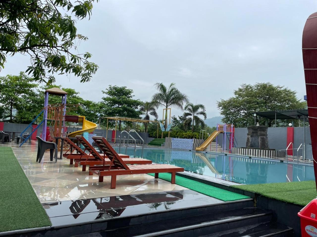 Wayfare Sp Resort Panvel Exterior photo