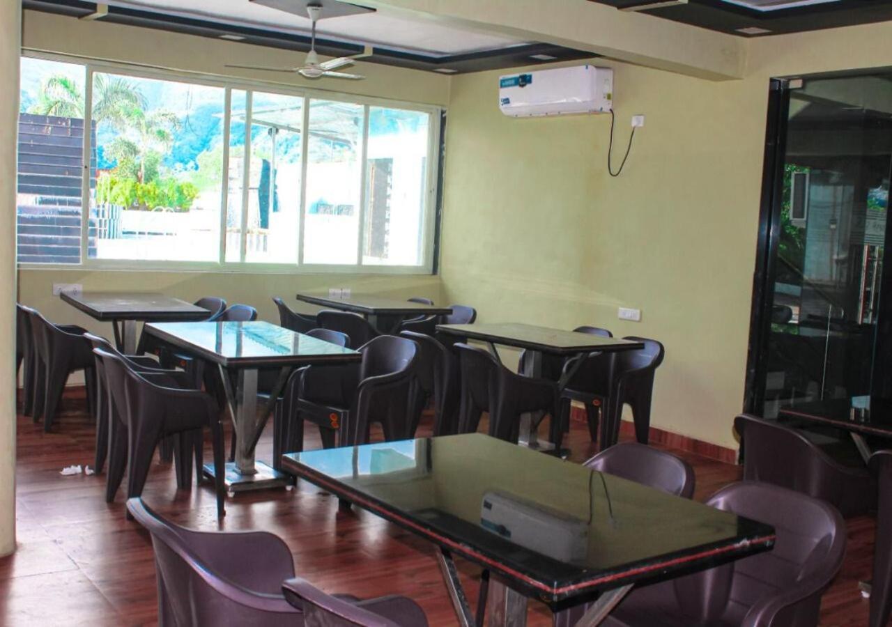 Wayfare Sp Resort Panvel Exterior photo
