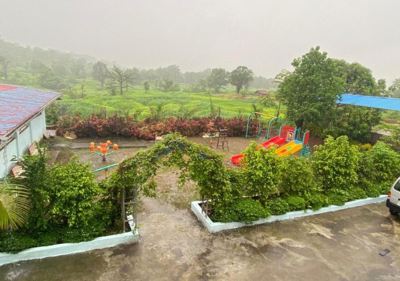 Wayfare Sp Resort Panvel Exterior photo